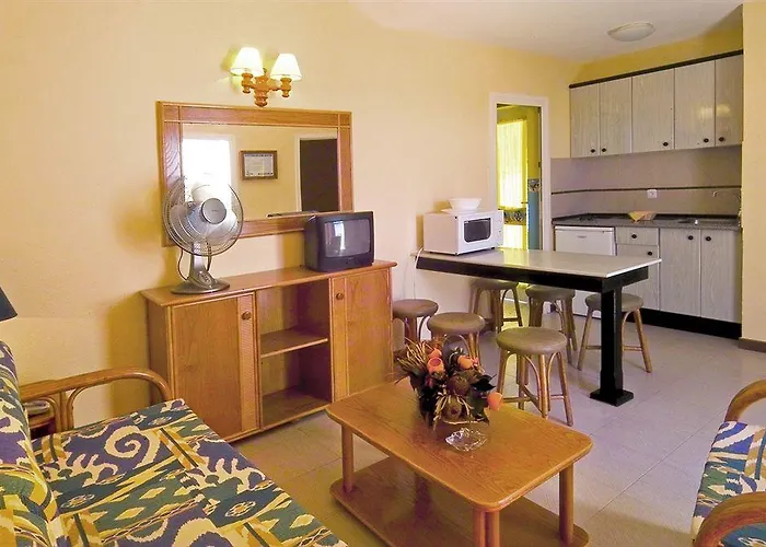 Bluesea Club Caleta Dorada Apartmanhotel Caleta De Fuste