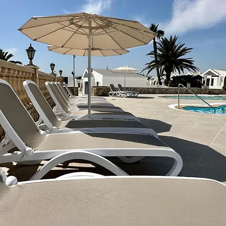 Bluesea Club Caleta Dorada アパートホテル