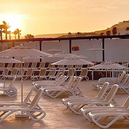 Bluesea Club Caleta Dorada מלון דירות
