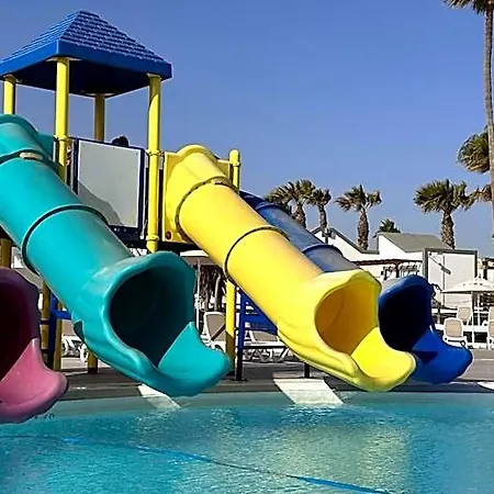 מלון דירות Bluesea Club Caleta Dorada 3*