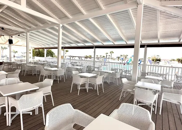 Bluesea Club Caleta Dorada アパートホテル カレタ・デ・フステ