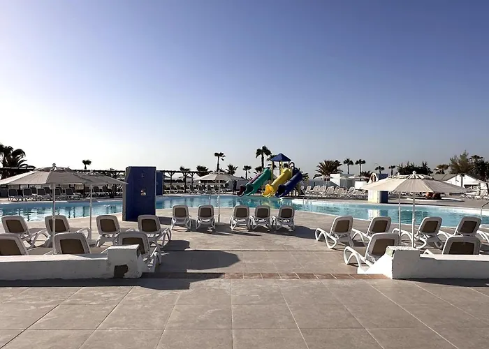 Bluesea Club Caleta Dorada アパートホテル カレタ・デ・フステ