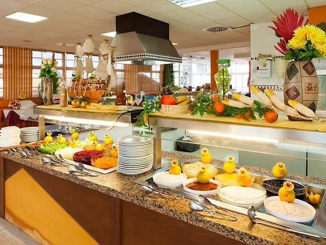 Bluesea Club Caleta Dorada 3* カレタ・デ・フステ