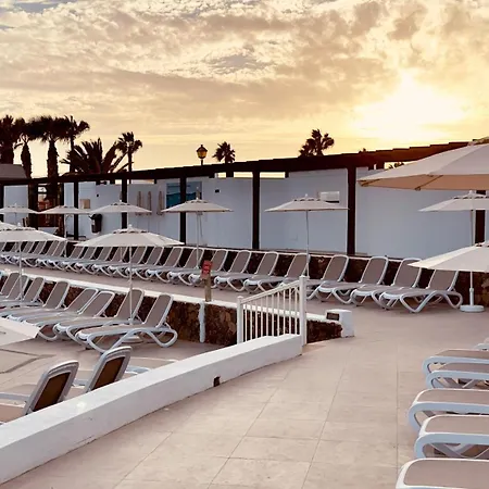 Apart Otel Caleta Dorada 3*