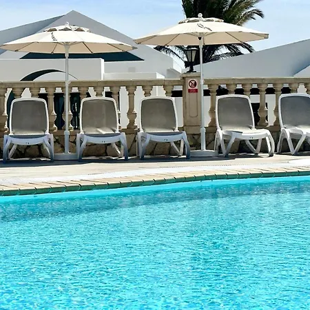Apart Otel Caleta Dorada